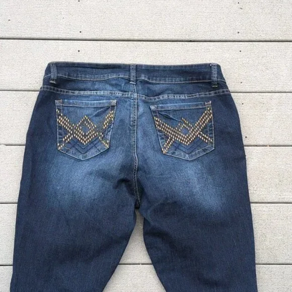 Torrid Denim Darkwash Straight Fit Jeans with Rhinestone Back Pockets - Picture 10 of 12